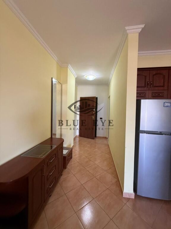 APARTAMENT 1+1 PËR SHITJE – VIJË E PARË ME DETIN, GOLEM