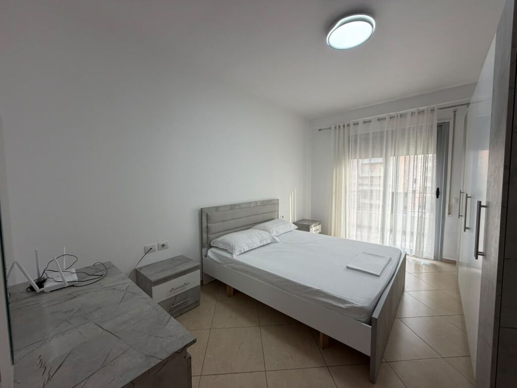 Apartment 2+1 For Long Term Rent - Lungomare, 1-Maj school, Vlorë