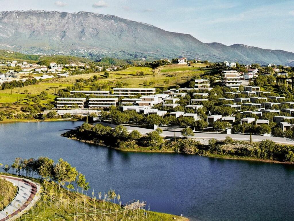 APPARTAMENTI IN VENDITA "LAKELAND RESIDENCE, LAGO DI FARKË" (PREZZO TRATTABILE)