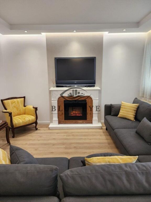 TRIPLEX PREMIUM AFFITTO – VILA E ZOGUT, DURRËS!