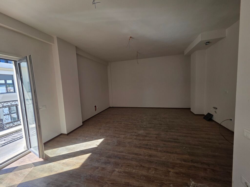 📍Sauk Porta Tirana Re For Sale Apartment 2+1+2