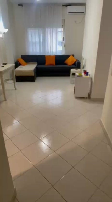 We rent an apartment in Astir