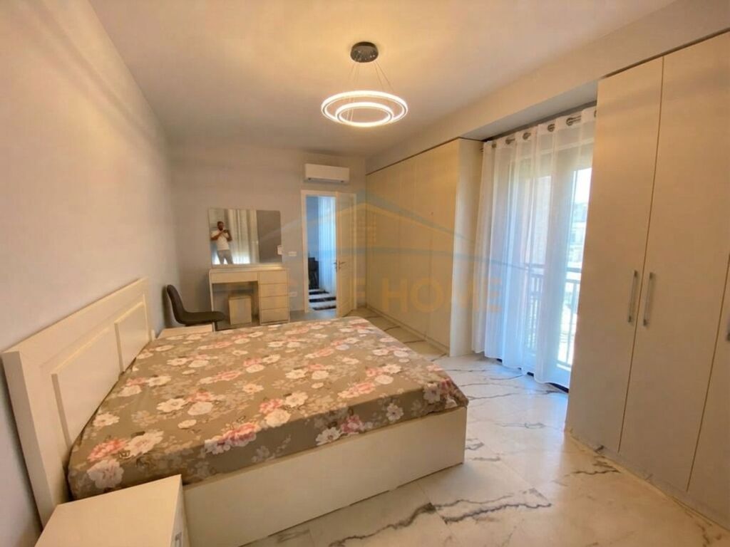 Qera, Apartament 1+1+Post Parkimi, Shkolla e Baletit, Tiranë.