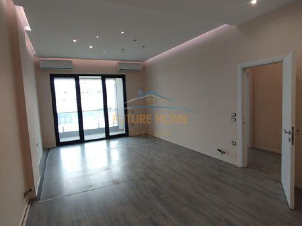 Apartment 2+1+2 for sale, Square 21 Complex, Tirana