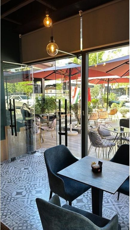 AMBIENT BIZNESI PËR QIRA | 2000€ / Muaji | DURRËS , PLAZH | MUNDESI KONVERTIMI NE BAR RESTORANT 2,000 € /Muaj