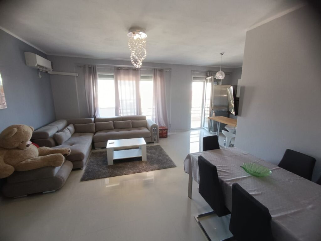 JEPET ME QIRA APARTAMENT 2+1 ME SUPER PAMJE NE ASTIR PRAN BAR ARTISTIT  ID 5618
