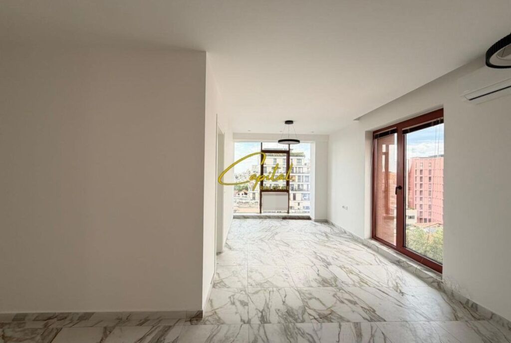 LOCALE COMMERCIALE IN AFFITTO 70 M2 VIA KAVAJES 85.000 LEKE