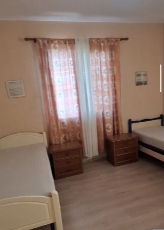 Rent | Vilë 2 + 1 | 5 Maji | 350 €/month