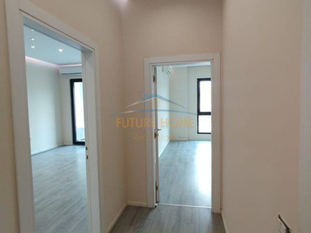 Apartment 2+1+2 for sale, Square 21 Complex, Tirana