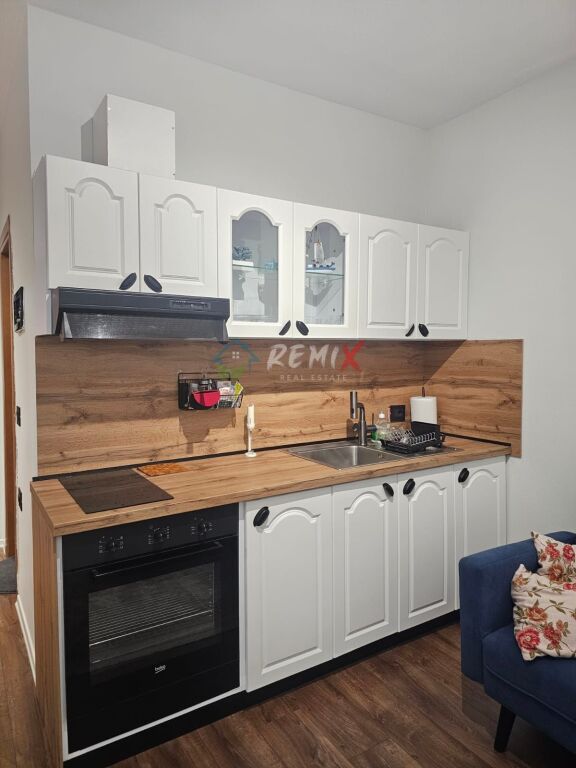 SHITET APARTAMENT 1+1 – MALI I ROBIT, PRANË PRESTIG RESORT! 🌊