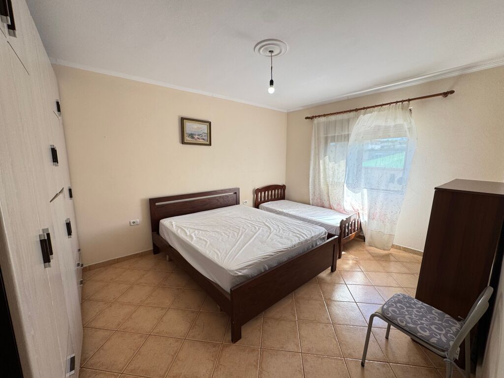 APARTAMENT 1+1 PER SHITJE PRAN PALLATIT ME SHIGJETA !!
