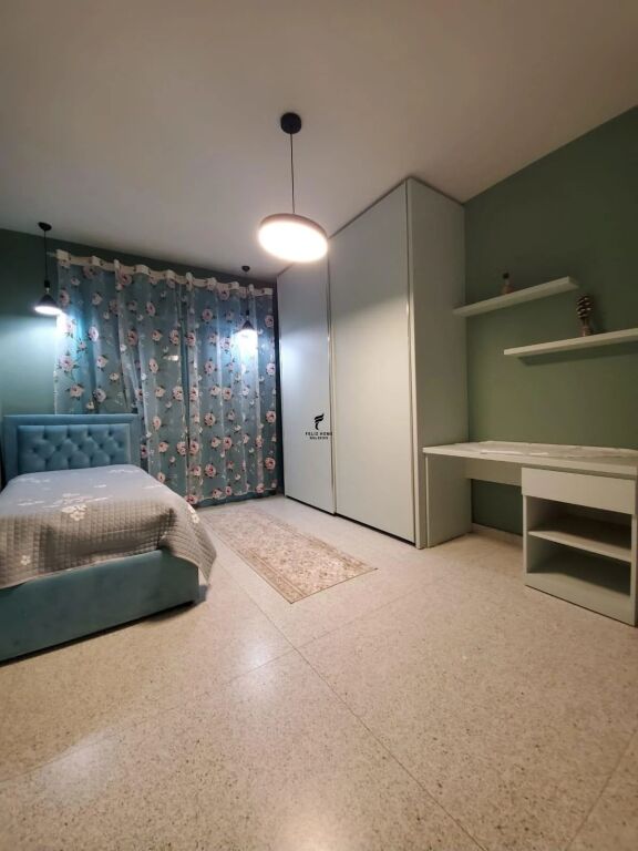 APARTAMENT ME QERA 2+1 SELVIA 80.000 LEKE FH-94151