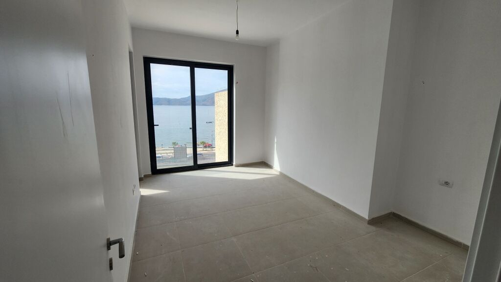 SHITET APARTAMENT 1+1 – RADHIMË