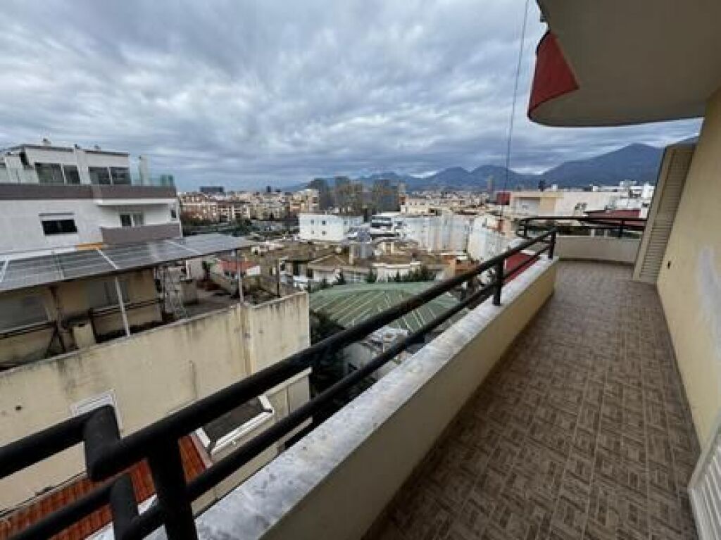 Rent Apartment 2+1+2, Dry Lake, Tirana