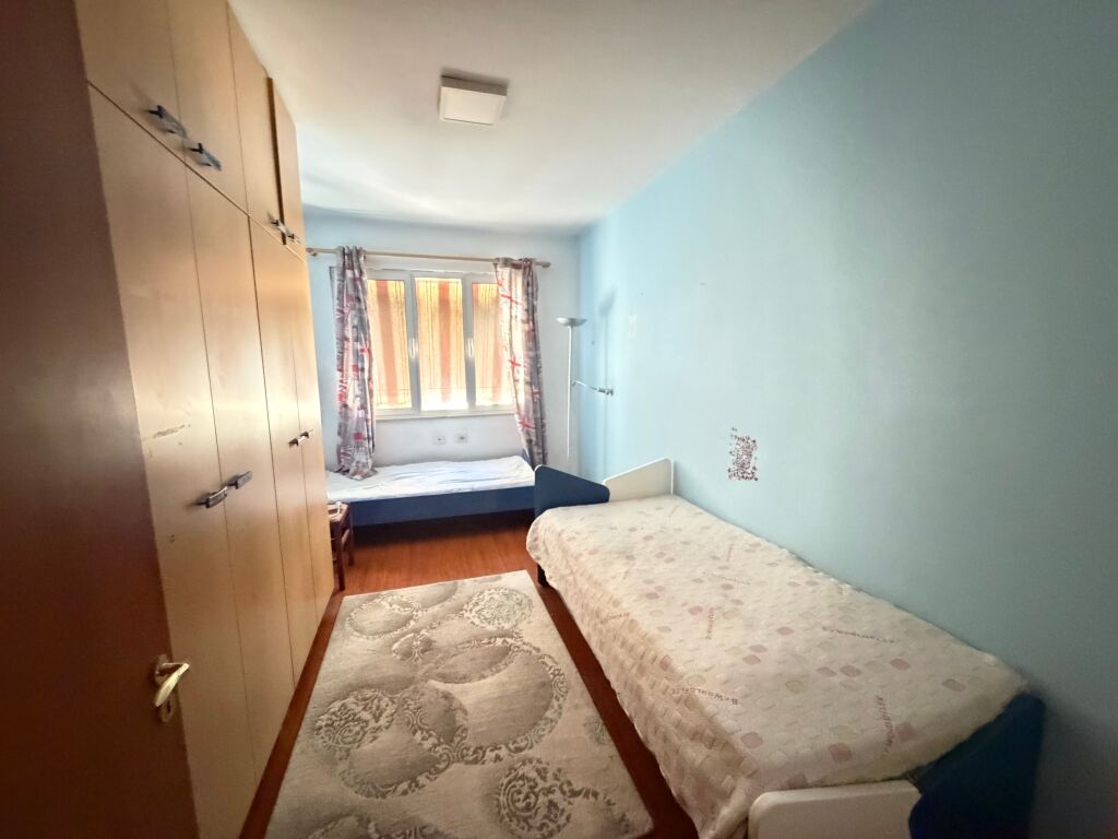 🏠 Apartment 2+1 for rent – “3 Dëshmorët” Street   Price 50,000 lek Negotiable