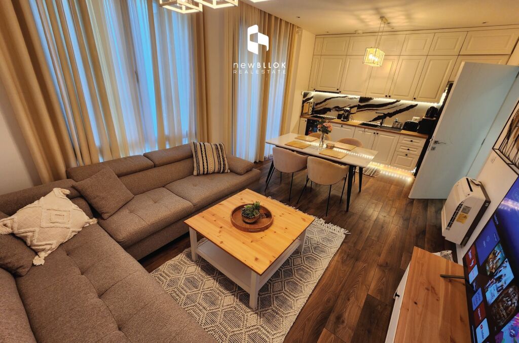 Me Qera: 2+1+2wc &amp; Post Parkimi 📍 21 Dhjetor - Ambasadat - Ndertim V.2022 - Mobilim Ultra Cilesore || 1,000 Euro/Muaj