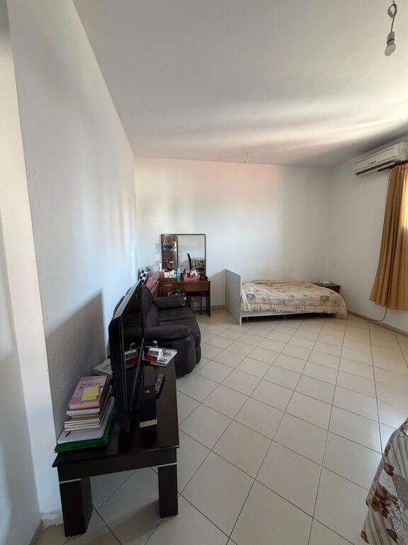 Jepet me qera Apartamenti 1+1 , Astir rruga Teodor Keko perballe Bar Oslo 400 mije leke i diskutueshem