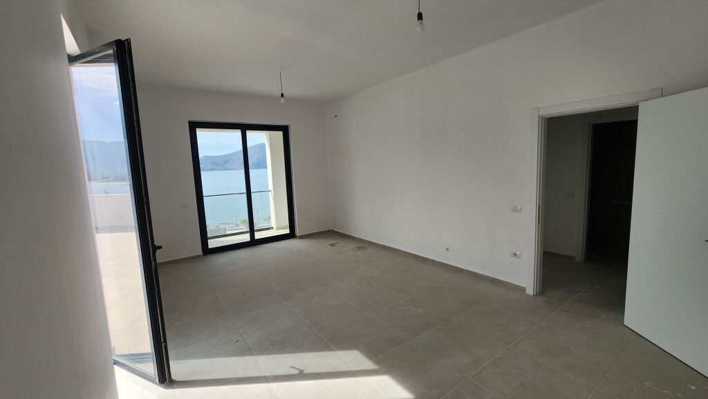 SHITET APARTAMENT 1+1 – RADHIMË