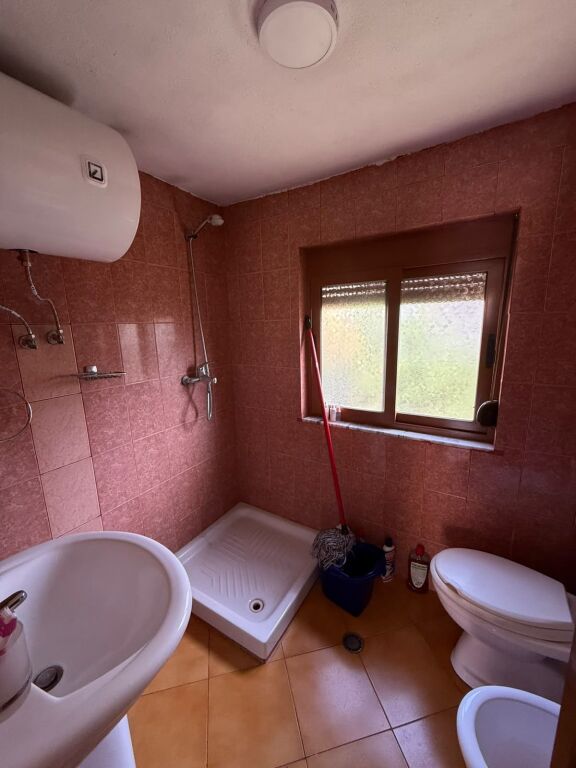 Jepet Me Qera Apartament 2+1+1 Post Parkimi