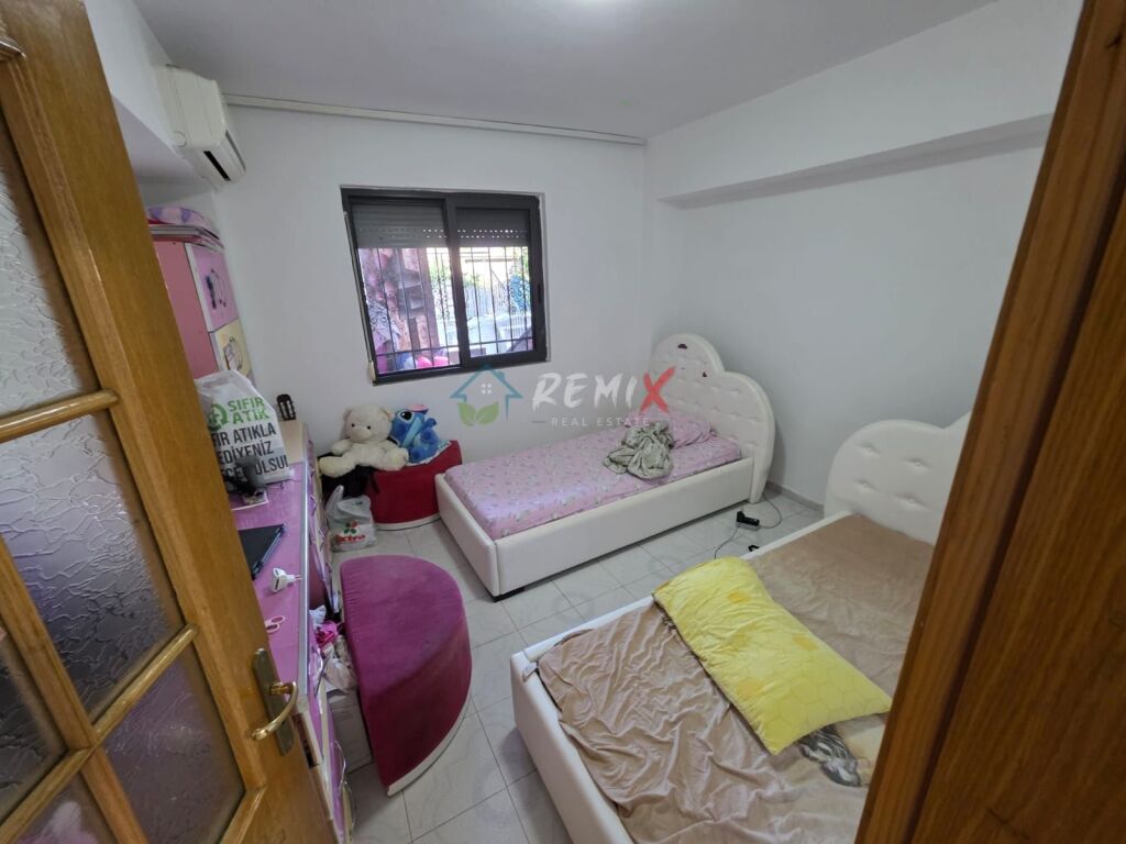 SHITET APARTAMENT 2+1 ME TOKË PRIVATE! 🌿