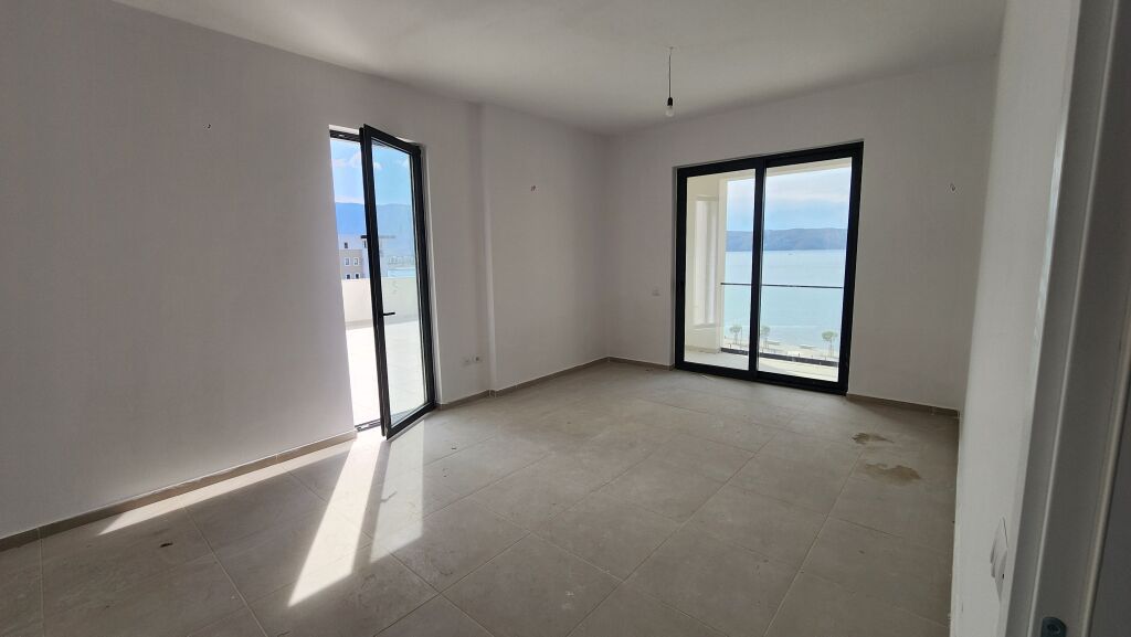 SHITET APARTAMENT 1+1 – RADHIMË
