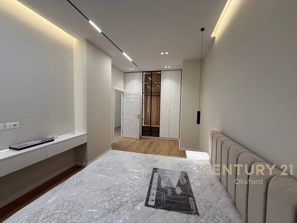 Modern 1+1 Apartment for Rent, in the “Square 21” Complex, on Kavajes Street! 1,000 € /Month