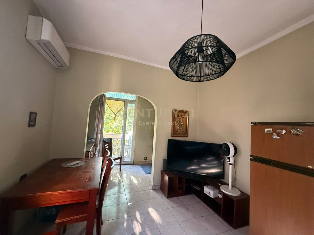 Apartament 3+1 per Qira - ish-Bllok