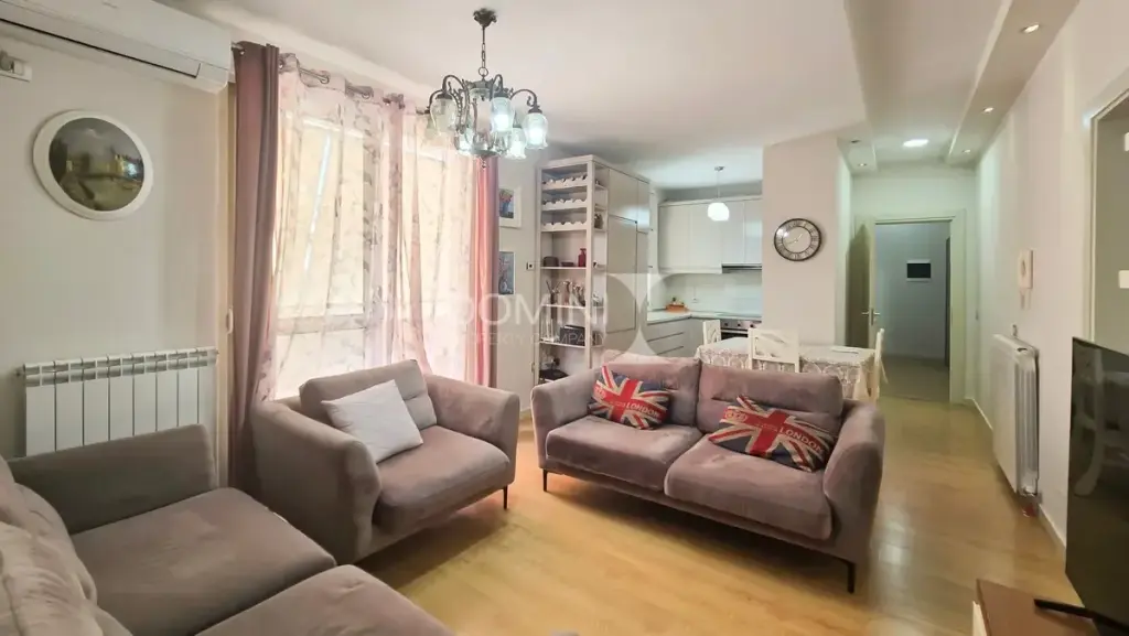 SHITET APARTAMENT 3+1+2 NE FRESK!
