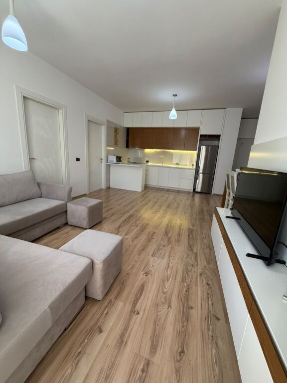 APPARTAMENTO 2+1 IN AFFITTO – VIA KOSOVARËVE | PARCHEGGIO | NUOVA COSTRUZIONE