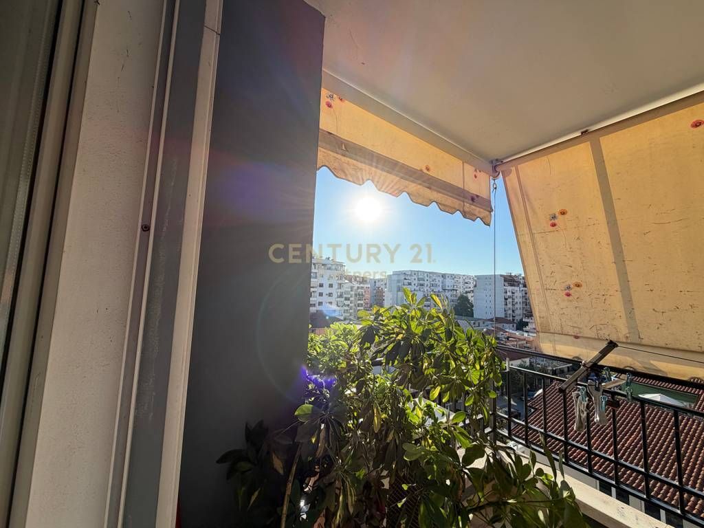 SHITET APARTAMENT 2+1+2 – ASTIR, PRANË WELLIT !! 164,000 €