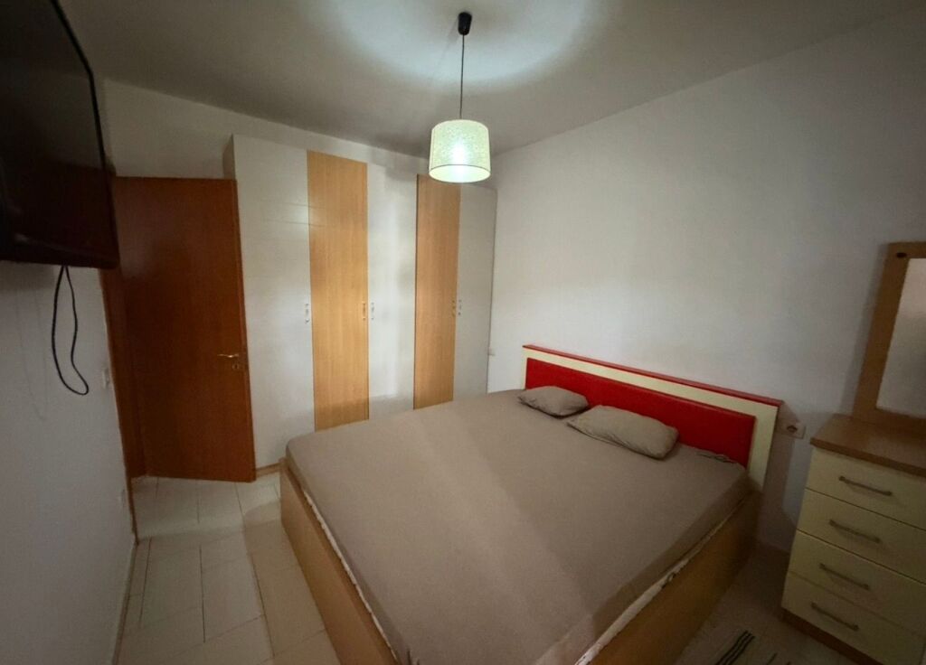 🏠 Apartment 2+1 for rent – “3 Dëshmorët” Street   Price 50,000 lek Negotiable