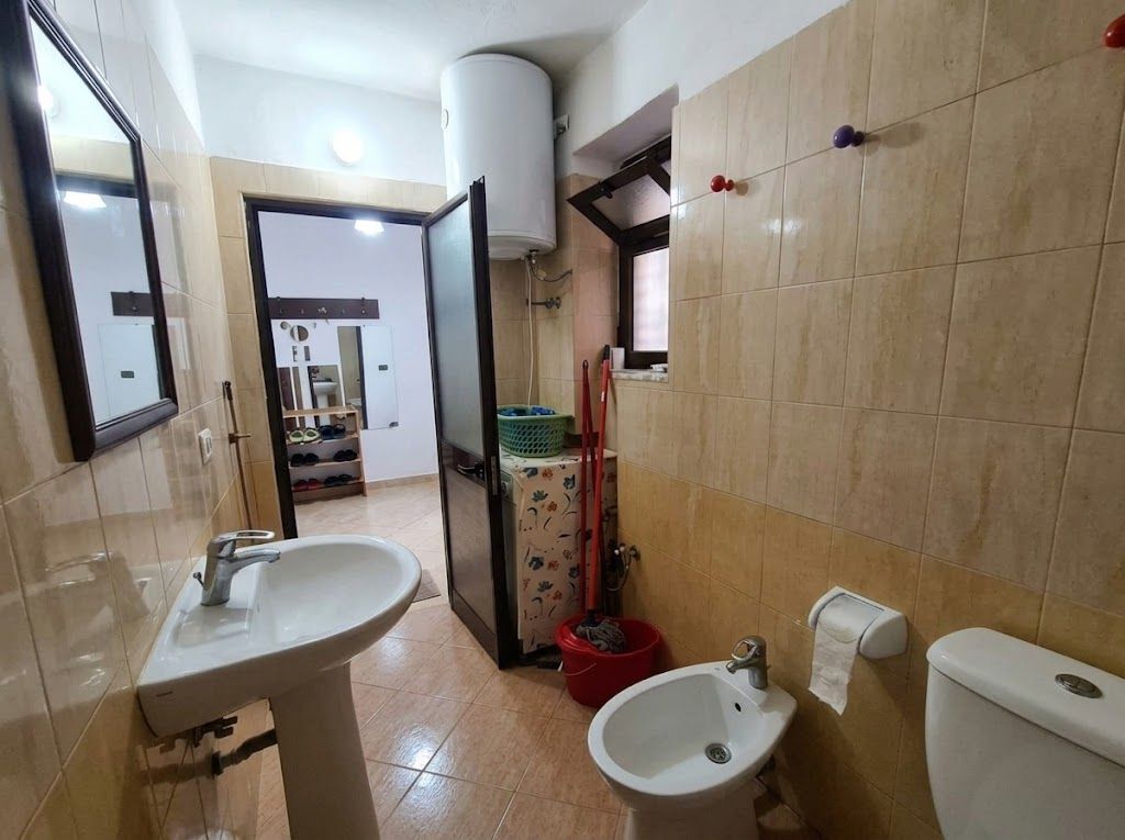 Apartament 1+1 me qira – Tek QSUT !