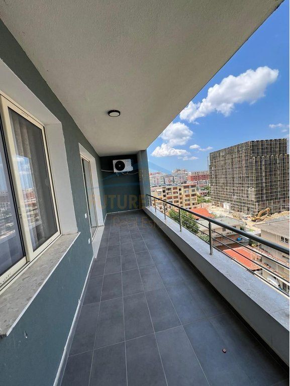 Shitet, Apartament 1+1, Ish-Fusha e Aviacionit, Tiranë 150,000 €