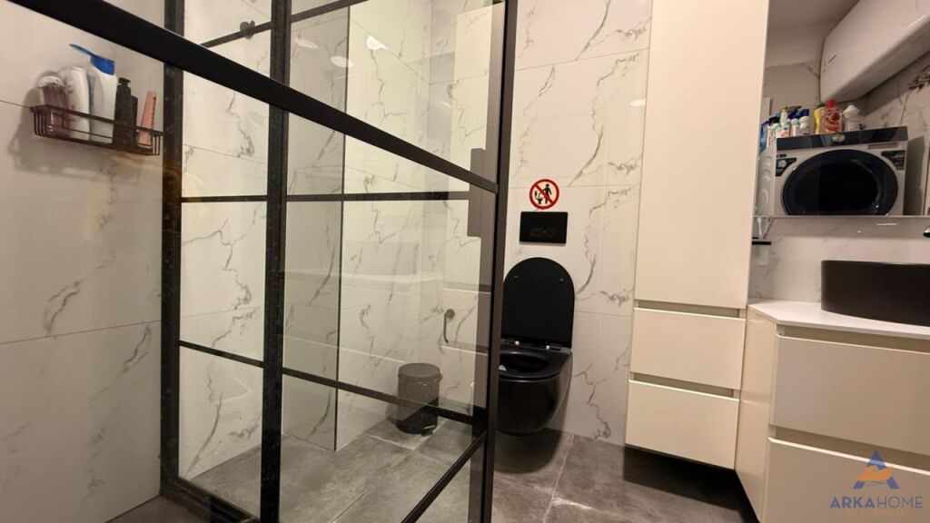 AFFITTASI APPARTAMENTO DI LUSSO 2+1+BALCONE "TE KIKA 3, KOMUNA E PARISIT" 1200 EURO