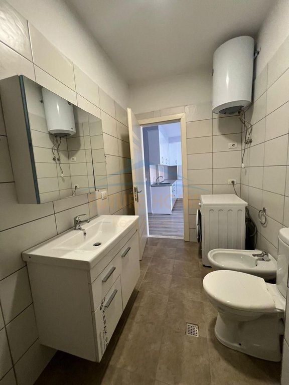 Shitet, Apartament 1+1, Ish-Fusha e Aviacionit, Tiranë 150,000 €
