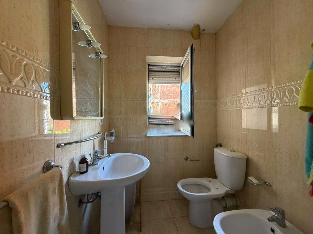 VIA ASIM VOKSHI, APPARTAMENTO 2+1 IN AFFITTO 650 € /Mese