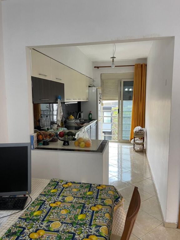 Affitto | Apartament 2 + 1 | Komuna e Parisit | 600 €/mese