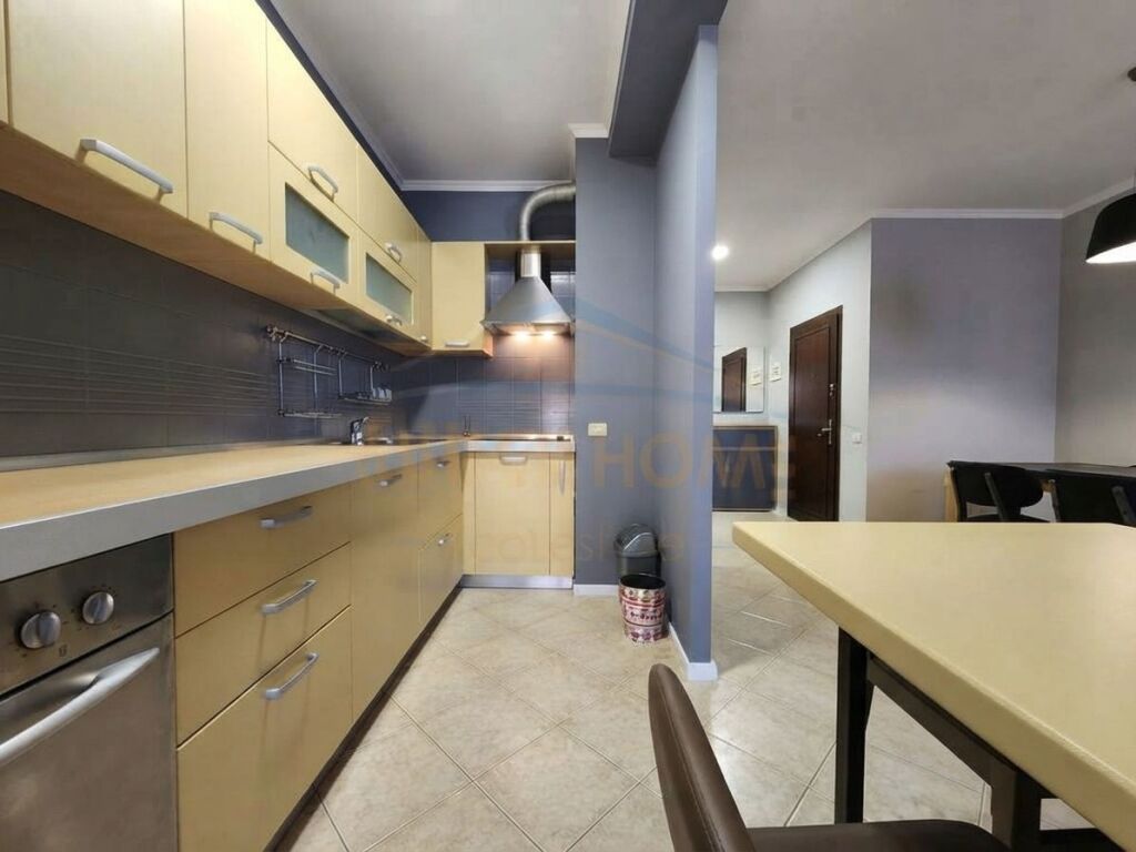 Rent, Apartment 2+1+2, Center, Tirana.