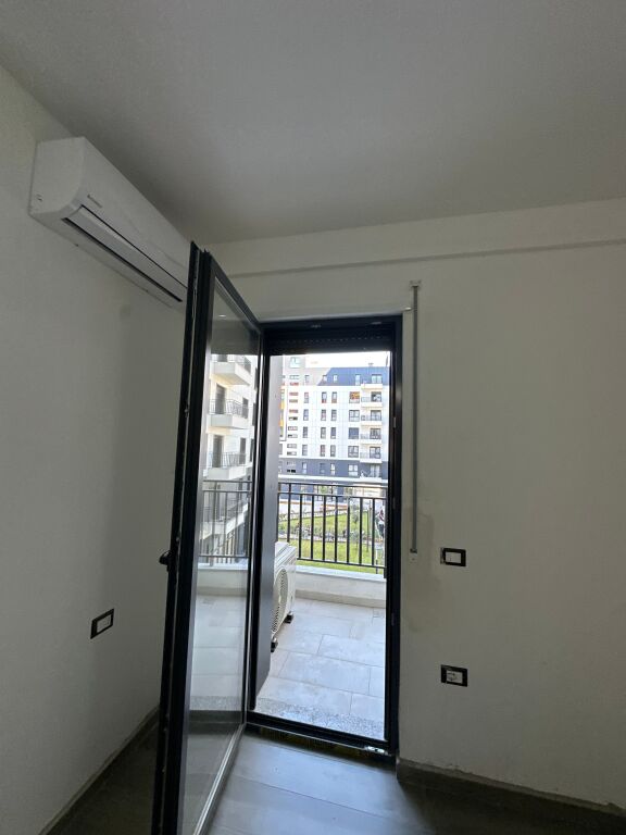 Apartament 1+1 me Qira në Bulevardin e Ri, Kompleksi Ndregjoni
