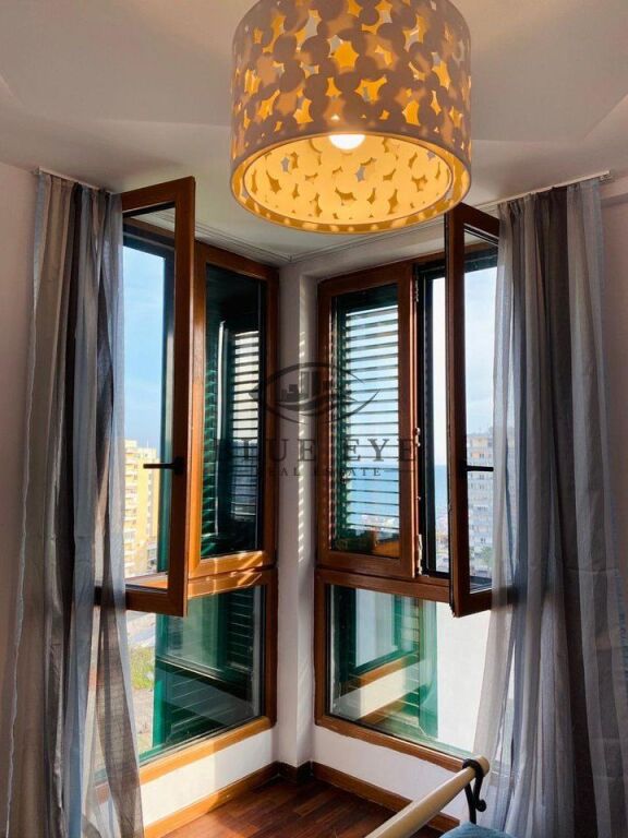TRIPLEX PREMIUM PËR SHITJE – VILA E ZOGUT, DURRËS!