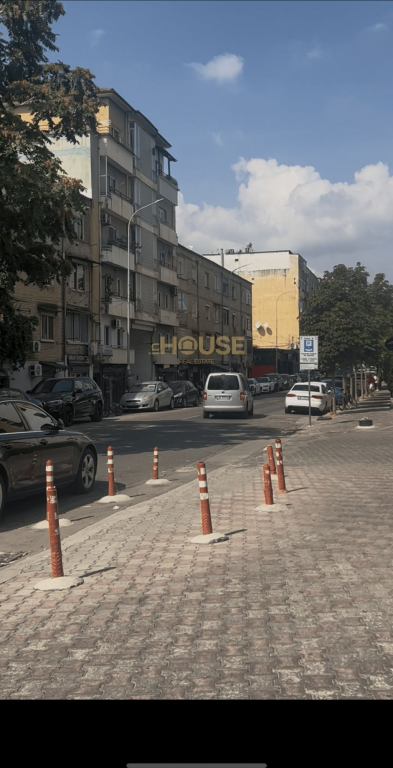 APARTAMENT 3+1 ( I KTHYER NE 2+1) NE SHITJE NE OXHAK
