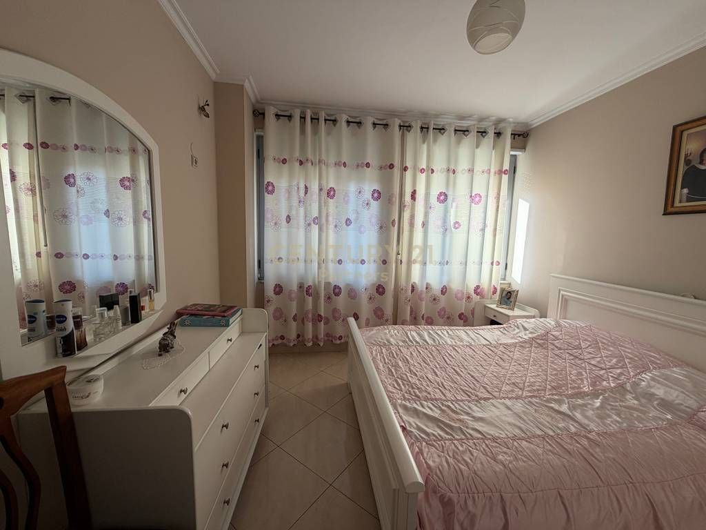 Apartament 2+1 per shitje ne Astir