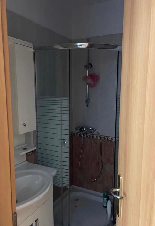 Appartamento in affitto 2+1+2 📍Komuna Parisit, vicino a Nefeli