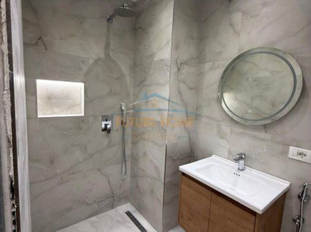 In vendita, Appartamento 1+1, Nuovo Anello, Tirana.