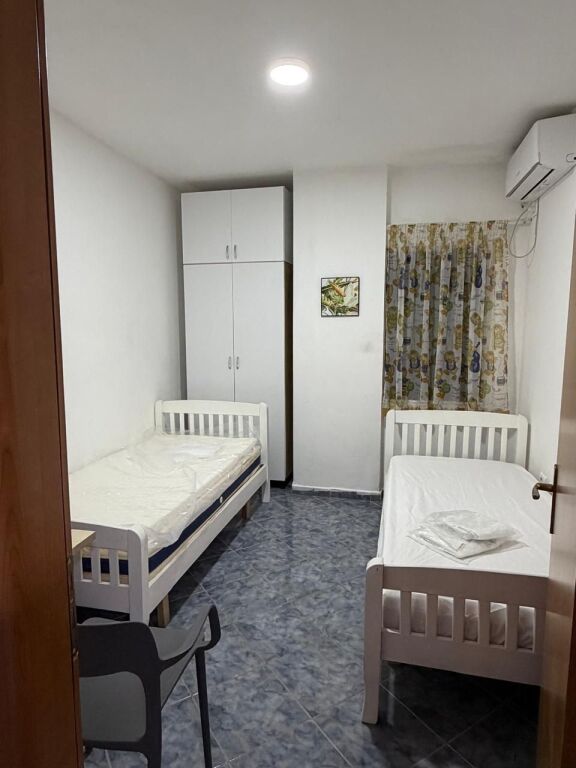 🏢Fresk prane Deges se Thesarit jepet me qera apartament,2+1+2 i mobiluar 40,000 Leke