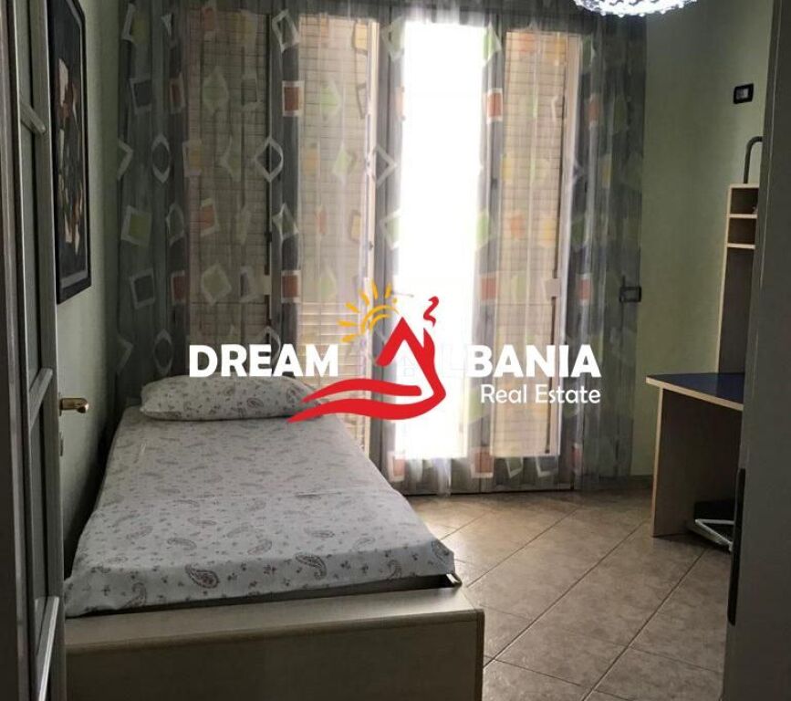 JEPET ME QIRA – APARTAMENT 3+1+2 Rruga Bardhok Biba, Qendër – Tiranë f  ID 5623