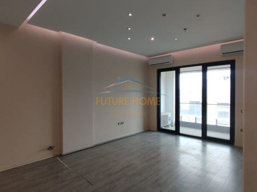 Apartment 2+1+2 for sale, Square 21 Complex, Tirana