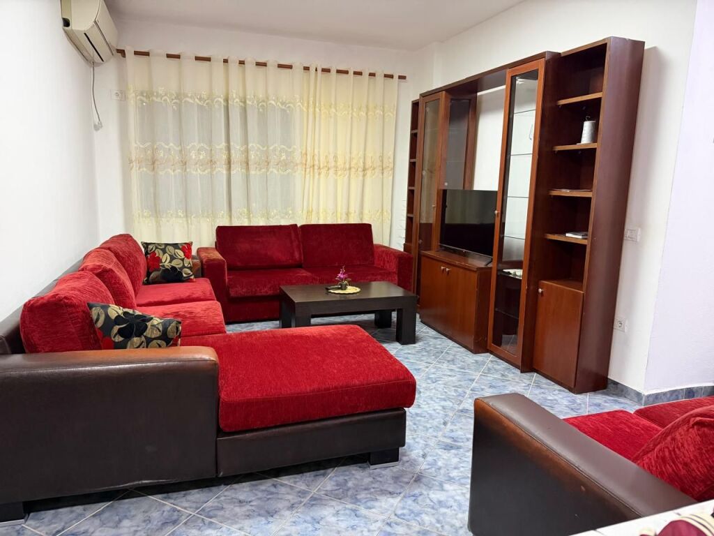 🏢Fresk prane Deges se Thesarit jepet me qera apartament,2+1+2 i mobiluar 40,000 Leke