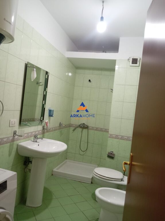 APPARTAMENTO IN AFFITTO 3+1+BALCONE "IN VIA KAVAJA DI FRONTE AGLI EDIFICI DELIJORGJI" 800 EURO