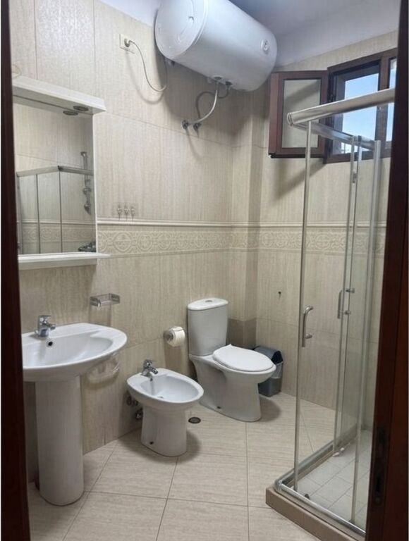 Qera, Apartament 1+1, Rruga Bardhok Biba, Qendër, Tiranë